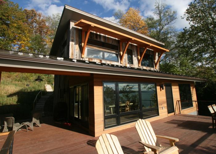 exterior_lake_family_timber_home.jpg