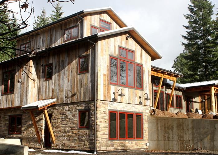 hart_barn_siding_or.jpg