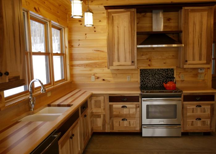 maple_cherry_custom_kitchen_newwoodworks.jpg