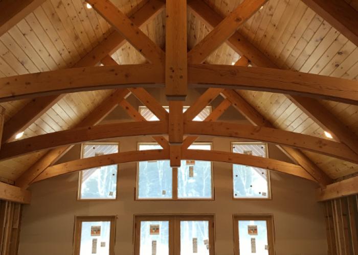 king_post_truss_living_room_lake_house.jpg
