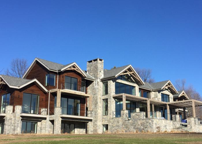 modern_lodge_carol_kurth_architecture_exterior_hudson_valley.jpg