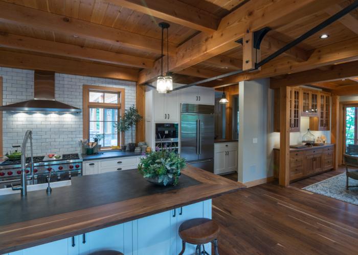 custom_kitchen_and_dining_cabinetry_newwoodworks.jpg