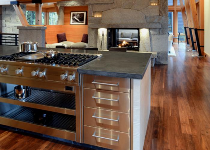 reclaimed_walnut_timber_frame_vt.jpg