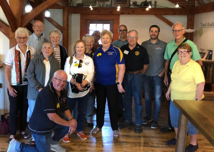 rotary_australia_visitor_for_tour.jpg
