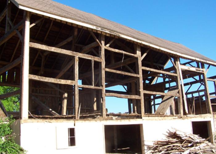 6.8.10-antique_chestnut_barn.jpg