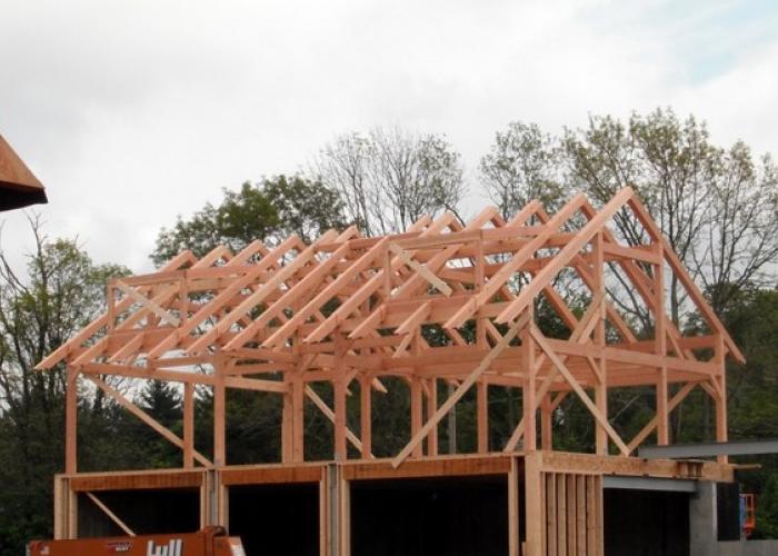 timber_frame_horse_barn_studio_ma.jpg