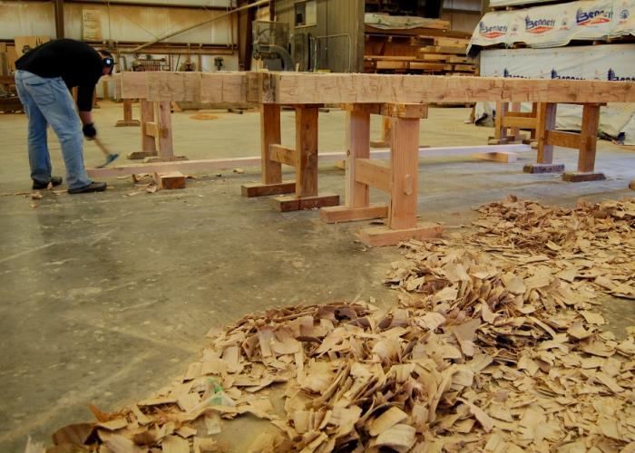 hand_hewn_new_oak_timbers.jpg