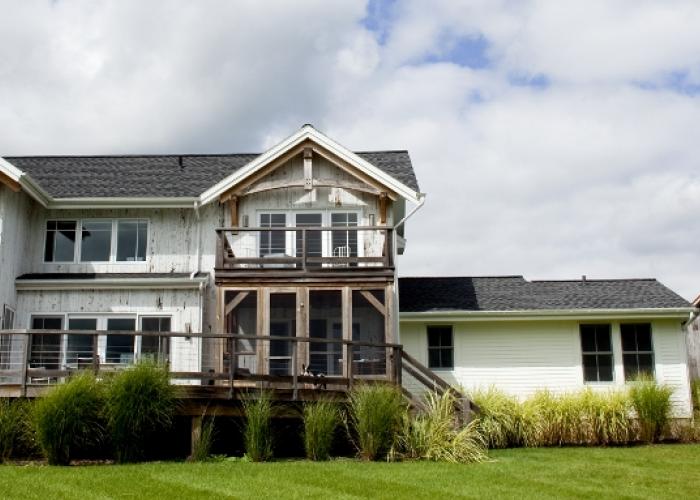 exterior_contemporary_farm_house.jpg