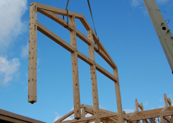 easter_white_pine_bent_post_beam.jpg
