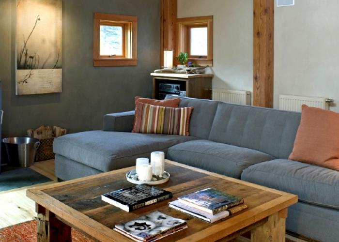 vt_st_living_room.jpg