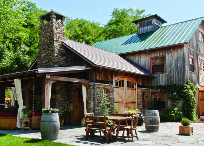 reclaimed_timber_barn.jpg