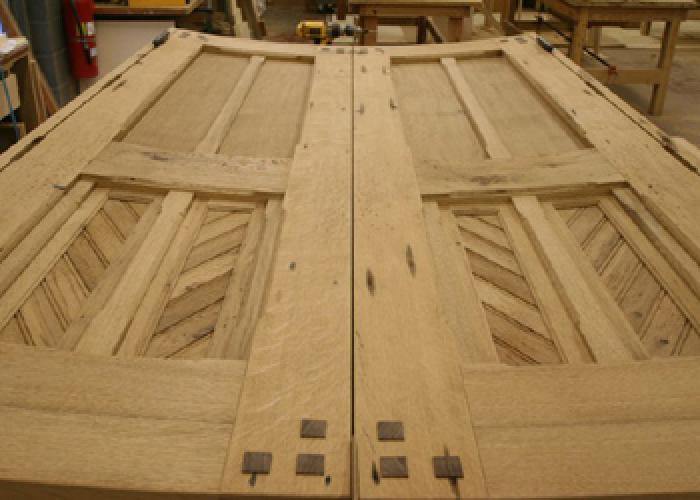 reclaimed_oak_curved_doors.jpg