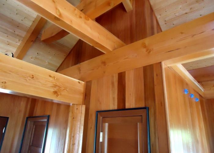 japanese_stacked_timbers.jpg