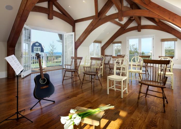 studio_timber_frame_interior.jpg