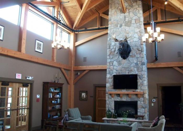 fort_drum_lodge_interior.jpg