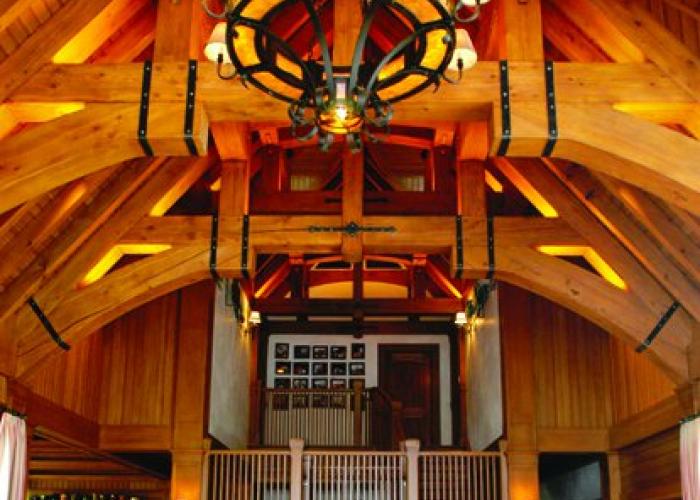 metal_strapping_on_timber_trusses.jpg