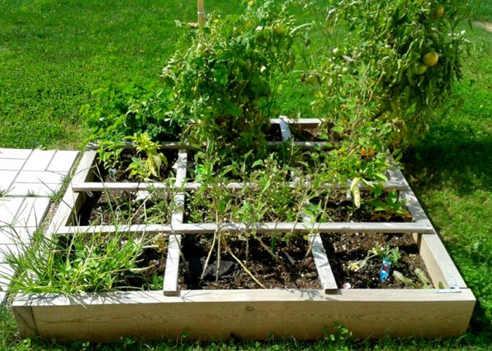 reclaimed_cypress_planter_pioneer_millworks.jpg